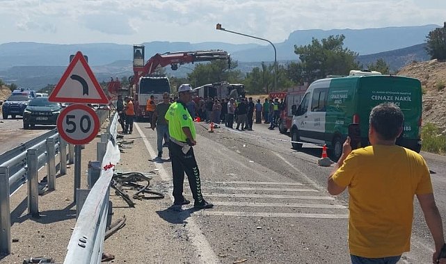 Mersin'deki otobüs kazası: 3 kişi öldü, 7 kişi yaralandı