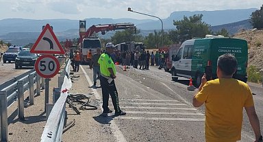 Mersin'deki otobüs kazası: 3 kişi öldü, 7 kişi yaralandı