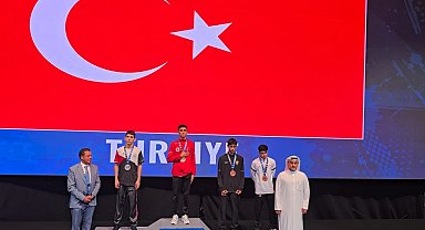 Mert Güney Dünya Şampiyonu oldu