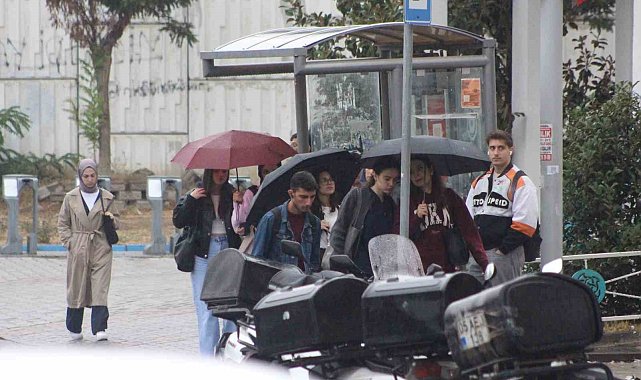 Meteoroloji uyarmıştı: Tekirdağ yağmura teslim oldu