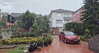 Meteorolojinin uyardığı kentte şiddetli yağış