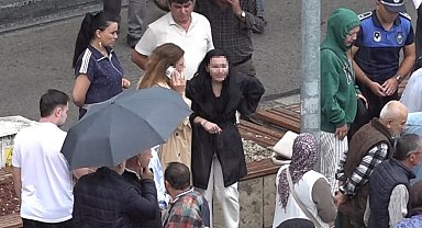 Meydanda 'laf atma' kavgası: 1 yaralı, 1 gözaltı