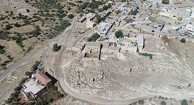 Mezopotamya'nın altın üçgeninde bulunan Mardin, dizilerin çekim merkezi olmasıyla turizme katkı sağlıyor