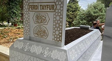 MHP Lideri Bahçeli, Ferdi Tayfur'un kabrini yaptırdı