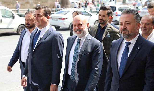 Milletvekili Gökçek'ten Başkan Çolakbayrakdar'a övgü ve teşekkür