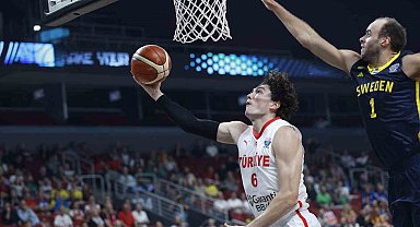 Milliler, Avrupa Basketbol Şampiyonası'nda çeyrek finale yükseldi