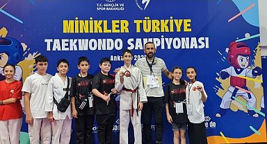Minik taekwondocular Ankara'dan dereceyle döndü