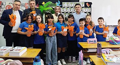 Minikler, gelecekleri için ağaç dikti