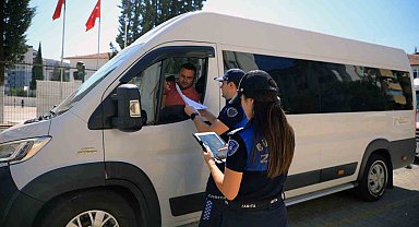 Muğla Büyükşehir zabıtasından servis araçlarına 'Öğrenci Güvenliği' denetimi