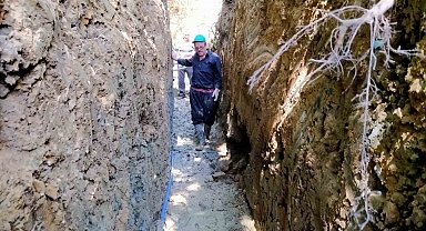 Muhtar ve köylülerin desteğiyle iki mahalle suyuna kavuştu