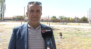 Muhtarın aradığı içme suyu, 291 metrede termal su olarak çıktı