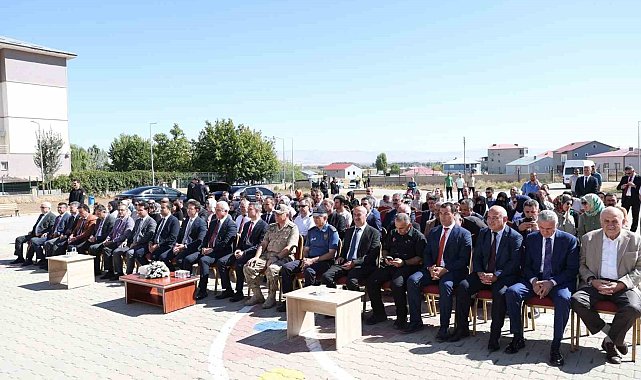 Muş'ta "İlköğretim Haftası" etkinliklerle kutlandı