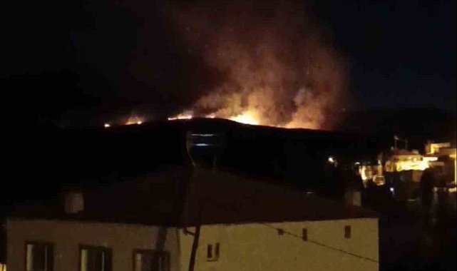 Niğde'de çobanların yaktığı ateş yangına dönüştü