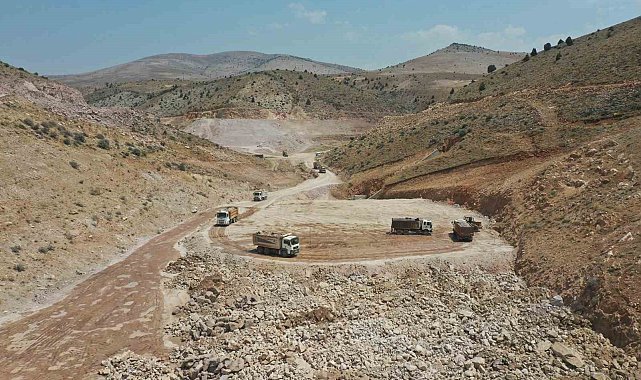 Niğde'nin Halaç Göleti'nde çalışmalar devam ediyor