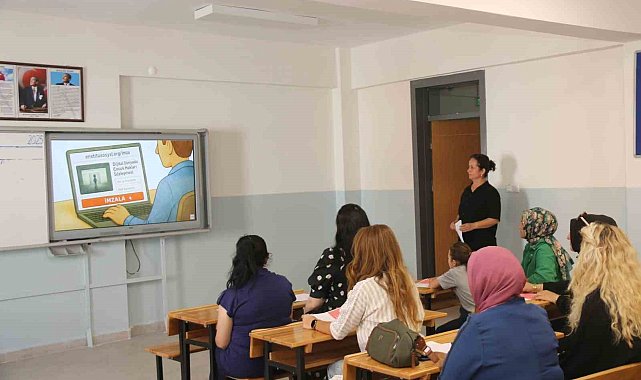 Öğrenciler için güvenli ve bilinçli eğitim başladı