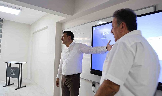 Öğrencilere ücretsiz eğitim ve kütüphane desteği