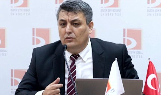 Öğretim Görevlisi Kaplan, "Bilecik İstiklal Madalyasını hak ediyor"