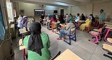 Öğretmenlere SAHA Sağlık Elçileri Akademi Eğitimi