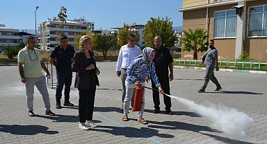 Okul aşçılarına yangın farkındalık eğitimi verildi