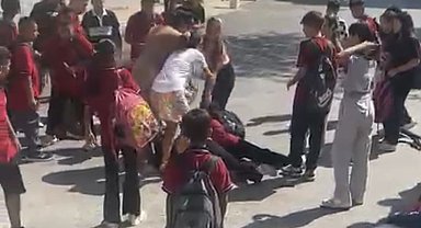 Okul çıkışı zorbalığa uğrayan 12 yaşındaki çocuğa acımasız şiddet