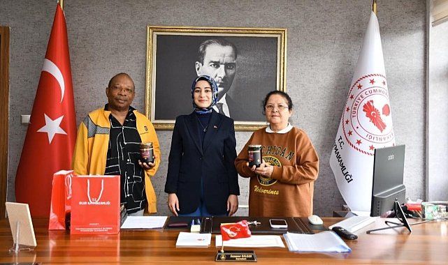 Olur Kaymakamı Semanur Kalkan'a Afrika'dan anlamlı ziyaret