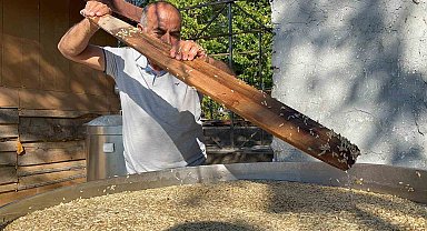 On iki bin yıllık siyezin hasadını tamamlayan çiftçilerin bulgur yapım mesaisi başladı