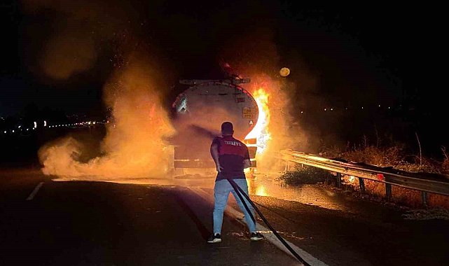 Osmaniye'de akaryakıt yüklü tanker alev aldı