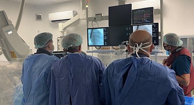 Osmaniye'de ilk kez kalp kapağı darlığı ve kalp deliği ameliyatsız yöntemle tedavi edildi