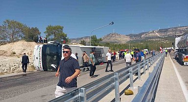 Otobüs ile tır çarpıştı: Ölü ve yaralılar var