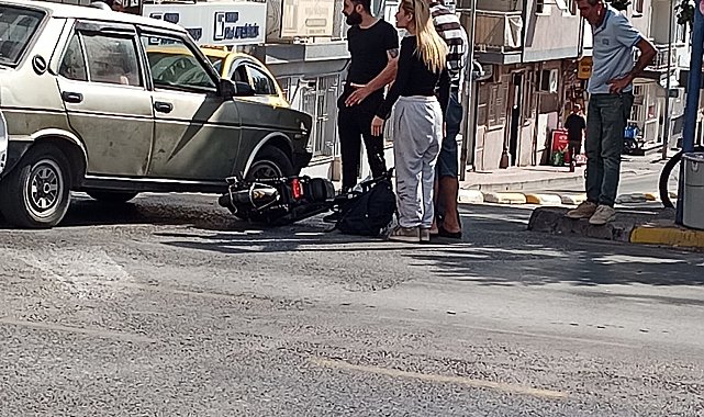 Otomobil ile elektrikli bisiklet çarpıştı: 2 yaralı