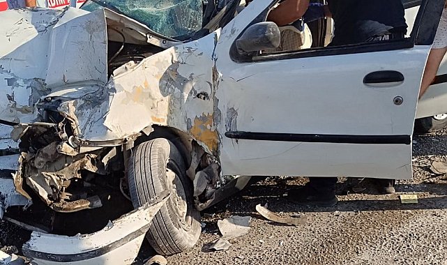 Otomobil ile tır çarpıştı: 2 yaralı