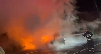 Otomobil küle döndü