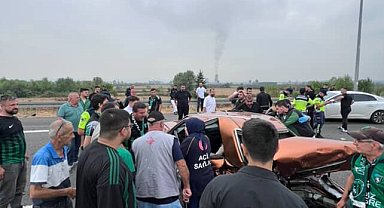 Otoyolda aracın hurdaya döndüğü kazada acı haber: Karı koca hastanede vefat etti