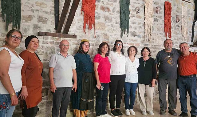 Pamuğun ruhu 27. Çivril Uluslararası Elma Festivalinde görücüye çıktı