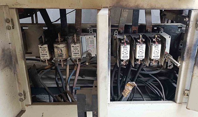 Parktaki trafoda çıkan yangın büyümeden söndürüldü