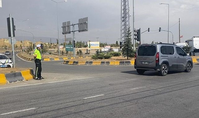 Patnos'ta trafik denetimleri hız kesmiyor