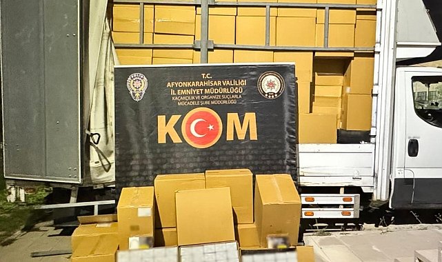 Polis 3 milyon 350 bin adet sahte bandrollü makaron ele geçirdi