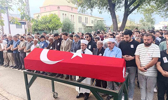 Polis Memuru Selmani Uçar memleketi Kozan'da son yolculuğuna uğurlandı
