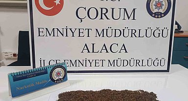 Polisin şüphesi ele verdi: Uyuşturucuyla yakalanan 3 kişi gözaltına alındı