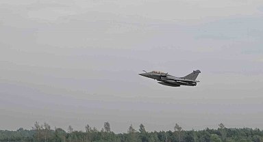 Polonya'da NATO savaş uçakları Rus tehdidi nedeniyle Ukrayna sınırına sevk edildi