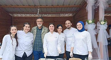 "Anneanne Yemekleri" kitabına uluslararası ödül