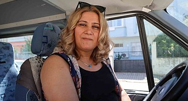 "Ben bu işi yaparım" diyerek direksiyona geçti, öğrencilerin "Songül ablası" haline geldi