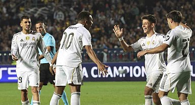 Real Madrid, Almatı'da 5 golle kazandı