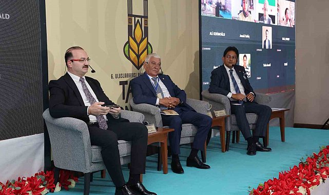 Rektör Hacımüftüoğlu, 6. Uluslararası yerel yönetimler tarım kongresinde panelist olarak yer aldı