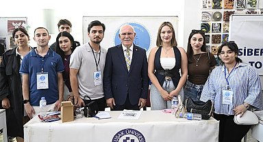 Rektör Savaş yeni öğrencilerle buluştu, üniversitenin sunduğu imkânları anlattı