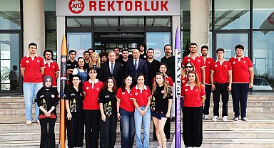 Rektör Sözen, Teknofest finalistlerini kabul etti