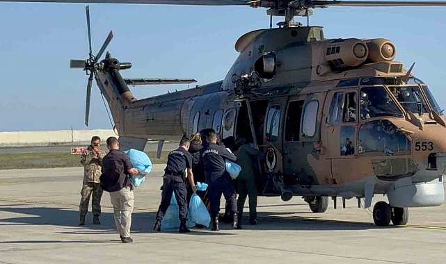 Rize'de Çamlıhemşin'in yaylalarına yardımlar helikopterle taşınıyor