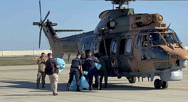 Rize'de Çamlıhemşin'in yaylalarına yardımlar helikopterle taşınıyor