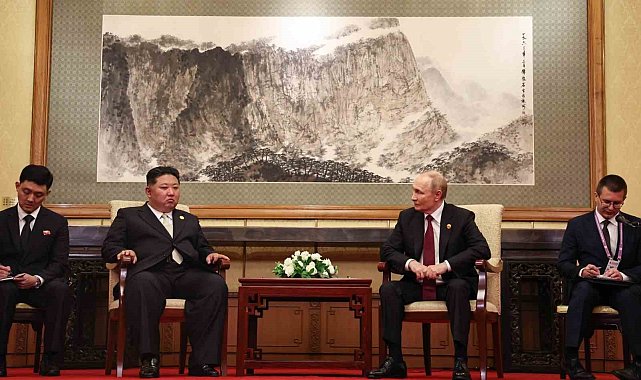 Rusya Devlet Başkanı Putin, Kuzey Kore lideri Kim ile bir araya geldi