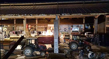 Sabah pazar yeri, gece düğün salonu olan alan vatandaşları canından bezdirdi
